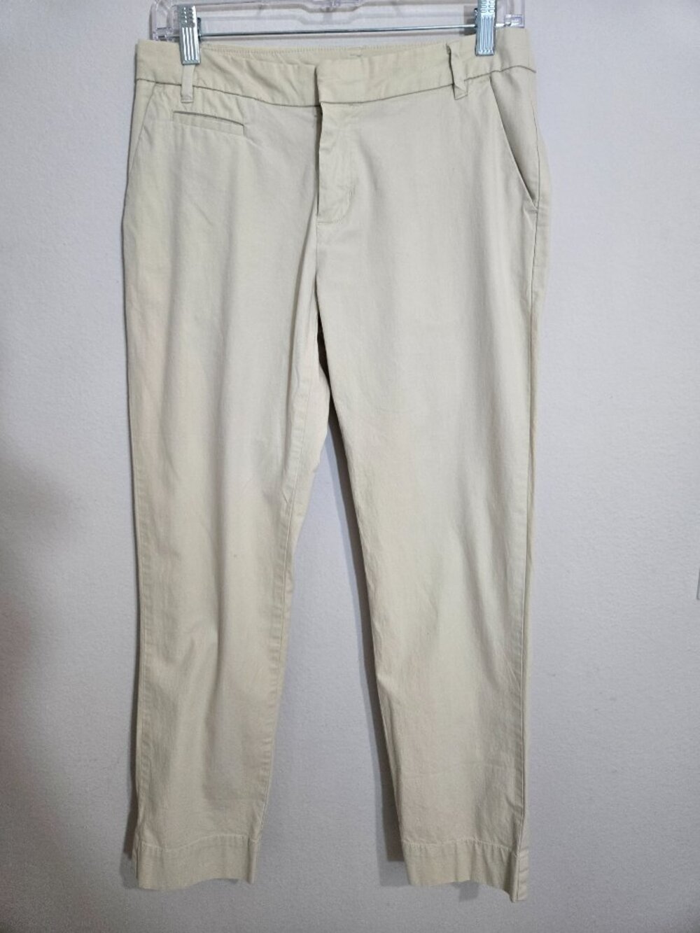 Patagonia Women's Stretch All-Wear Capris Pants size 4 Beige Khaki Chino